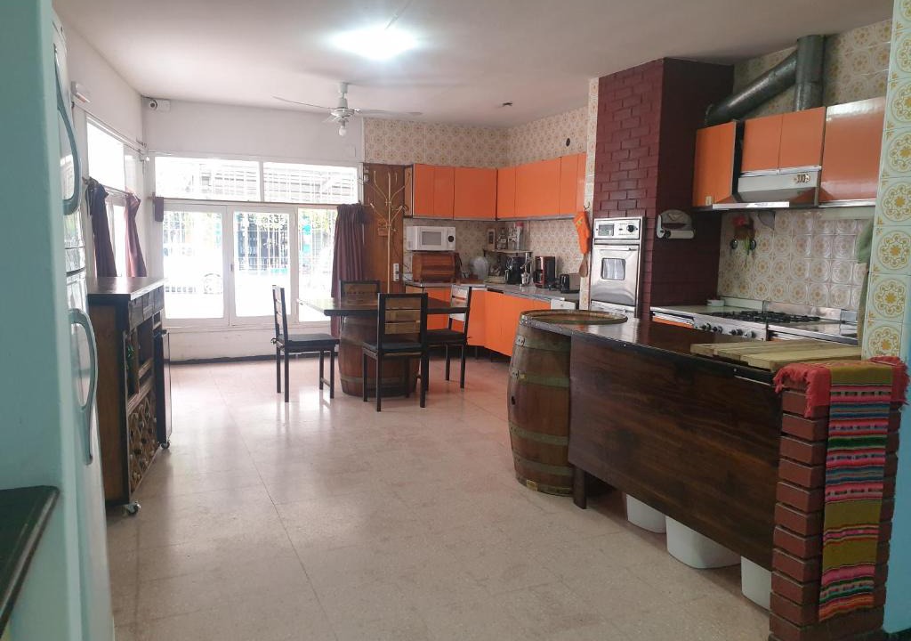 Dorrego Apartment | FourDoor