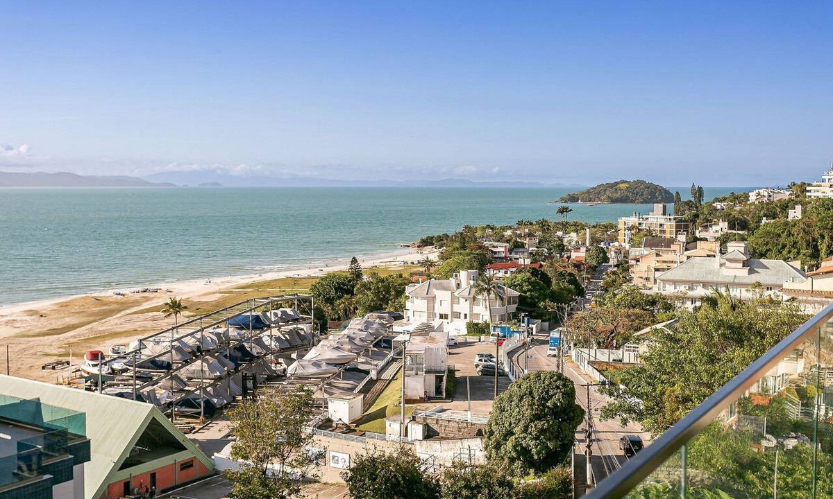 Jurere Apartment | Gastronomy | Swimming pool | Beachfront #CAJU04