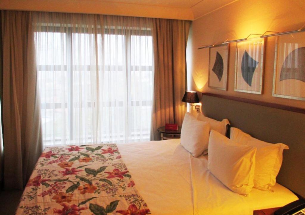 Pinheiros Apartment | George V Alto de Pinheiros Apto 208 Luxo - Adm Privada - Café da manhã