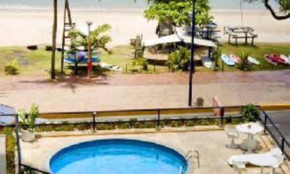 Vicente Pinzon Apartment | Golden Panoramic View of the Waterfront