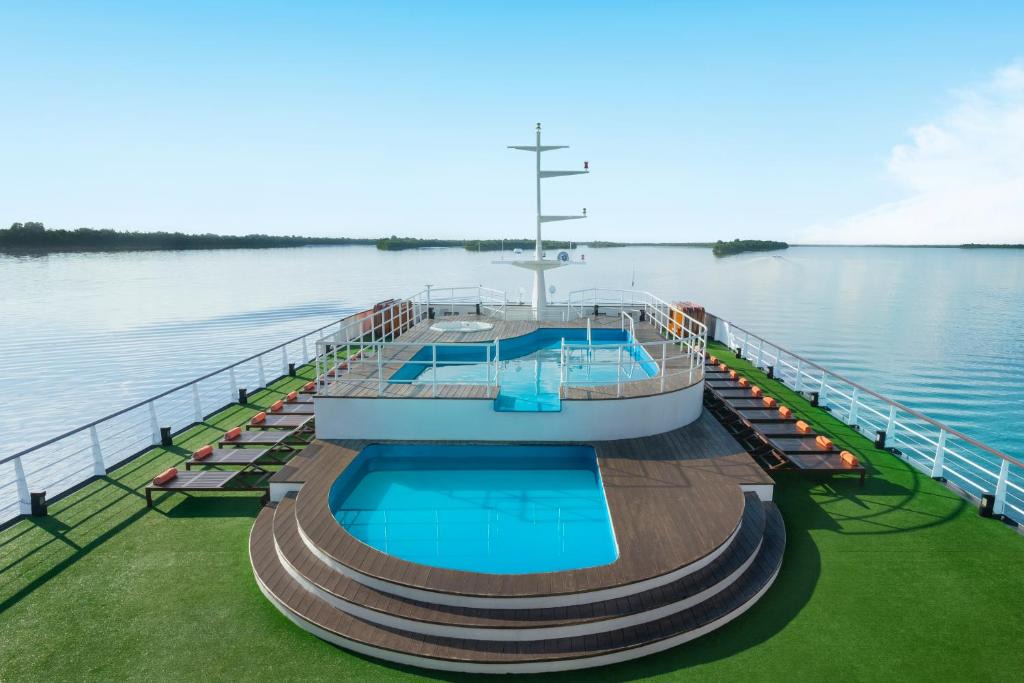 Manaus Boat Rental | Grand Amazon Expedition - All Inclusive