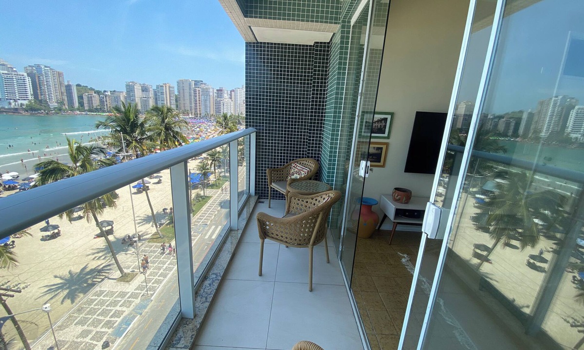 Asturias Apartment | Guarujá Feet in the Sand