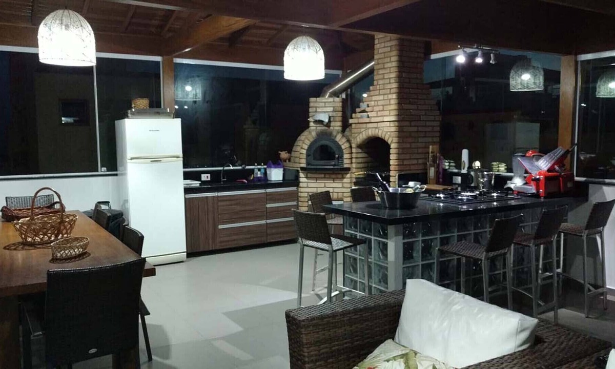 Jardim Belmar Apartment | Guarujá Cove Coverage! 2Frames Beach. Pool, Firewood Oven and Barbecue