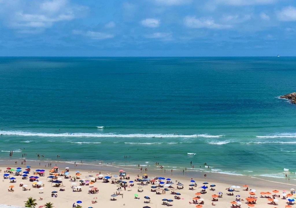 Pitangueiras Apartment | Guarujá La Plage Pitangueiras