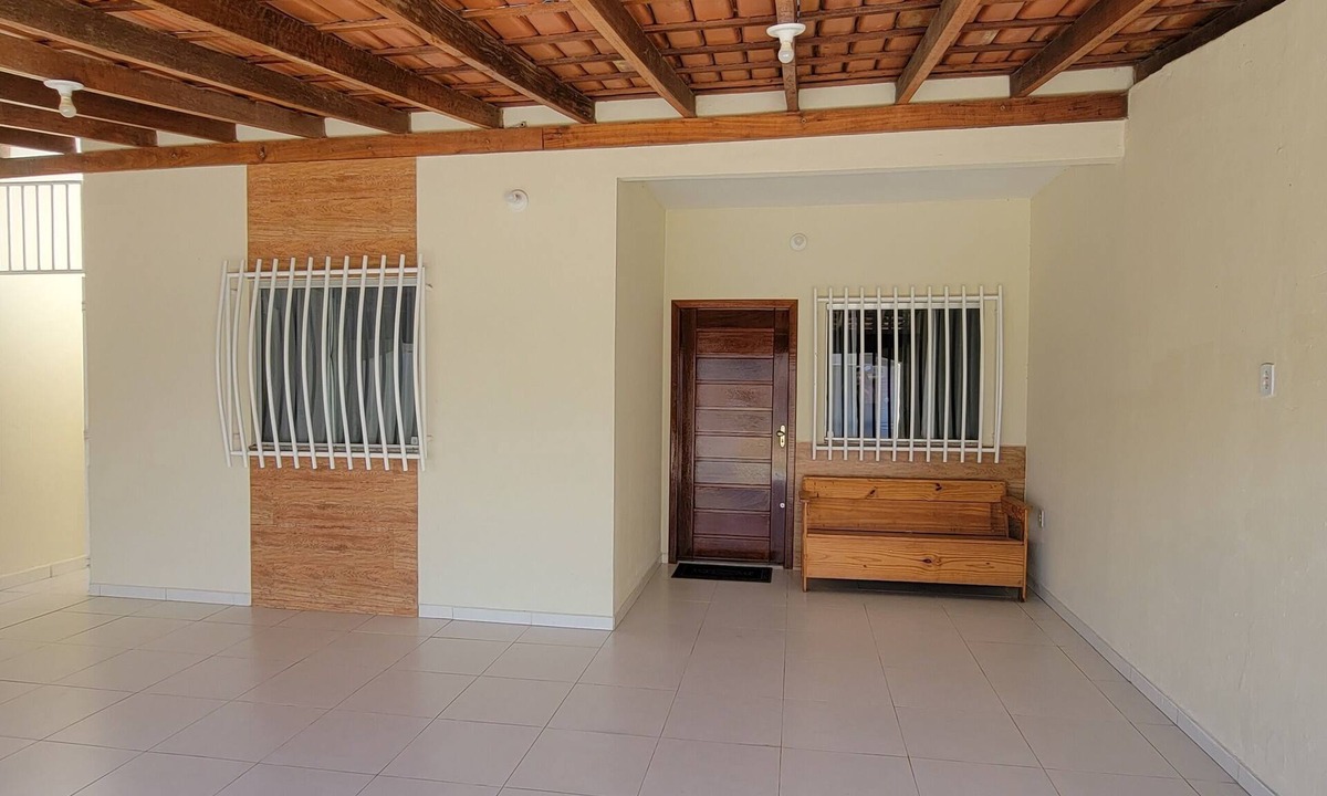 Guriri House | Guriri 3 Bedroom, 2 car garage,Beach House, great location, 2 min to the beach
