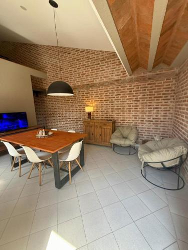 Santa Fe Apartment | Hermoso Dúplex de 2 dormitorios con jardín