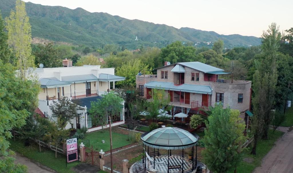 Bialet Masse Hostel | Hostal Las Golondrinas