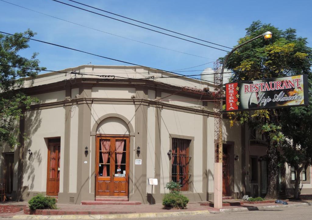 Colon Hotel | Hostería Viejo Almacen