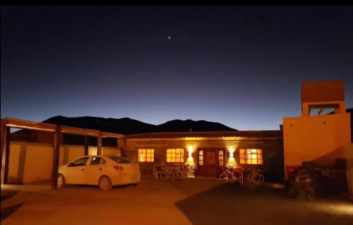 San Antonio de los Cobres Hostel | Hosteria Portal de los Andes