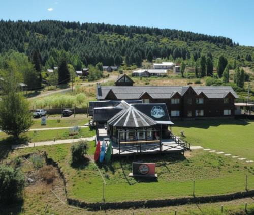 Alumine Hotel | Hosteria EL REFUGIO