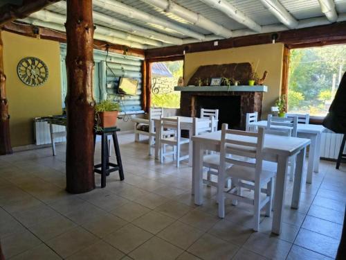 Alumine Hotel | Hosteria EL REFUGIO
