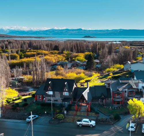 Macrozona Meseta Cerro Calafate Hotel | Hosteria Los Canelos