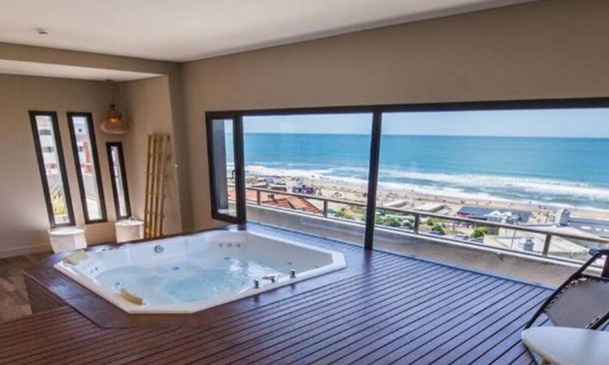 Punta Mogotes Hotel | Hotel Aatrac
