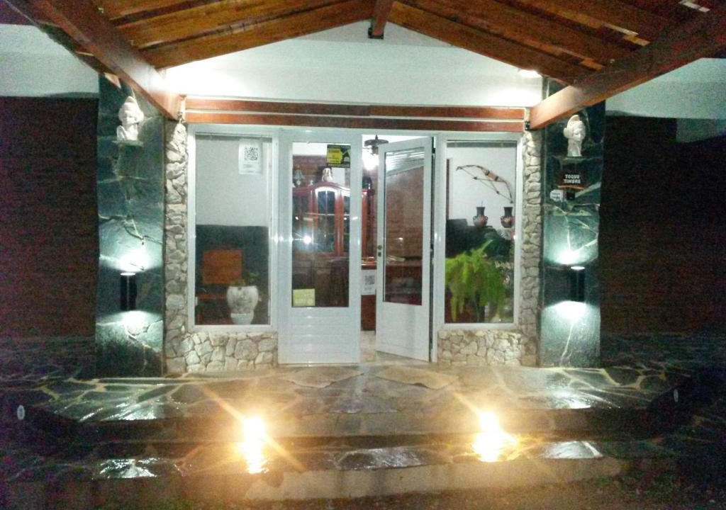 Villa Del Dique Hotel | Hotel Foxes
