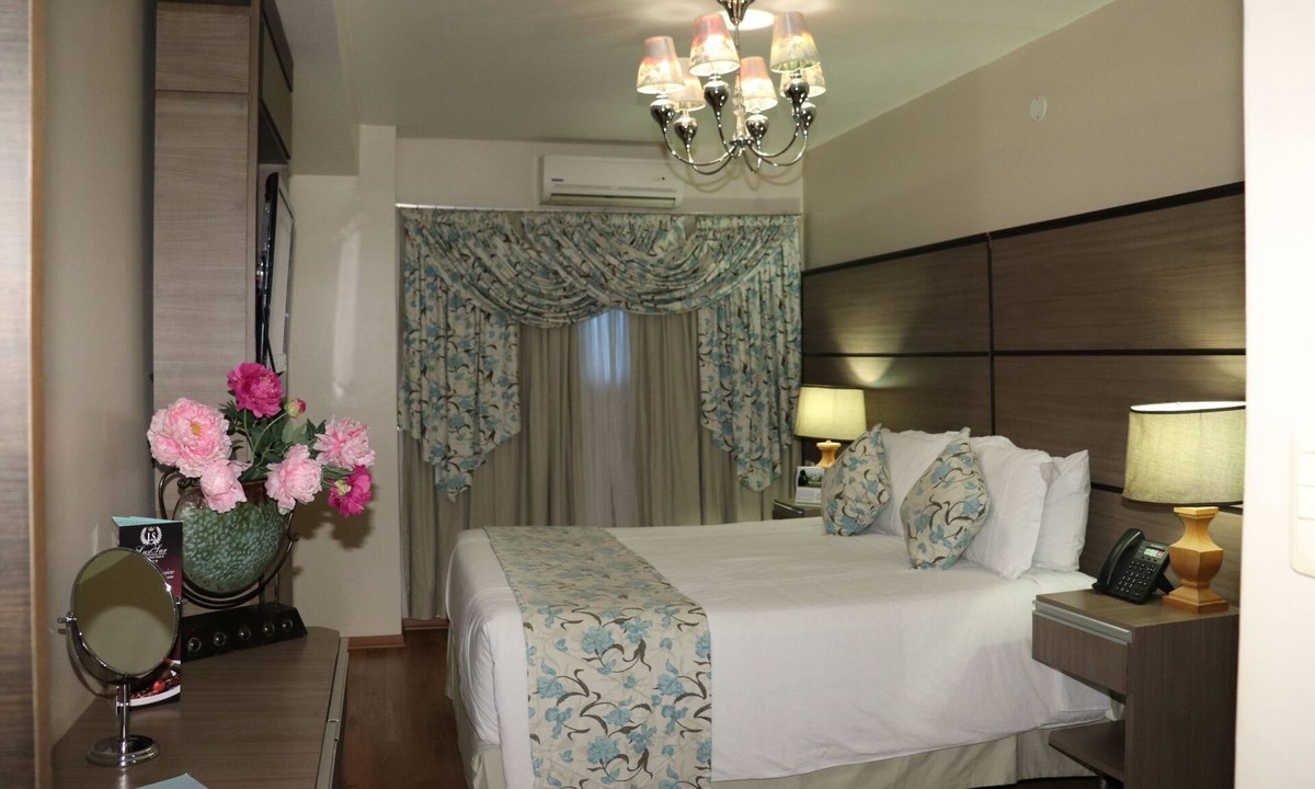 Encarnacion Hotel | Hotel Luxsur