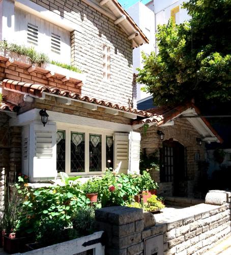 Mar del Plata Bed & Breakfast | Hotel Medina y Mar BnB