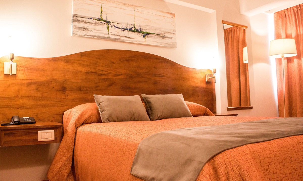 Dorrego Hotel | Hotel Royal Princess