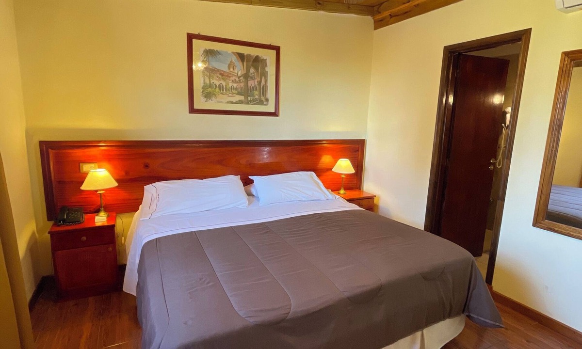 Mar del Plata Hotel | Hotel Sirenuse