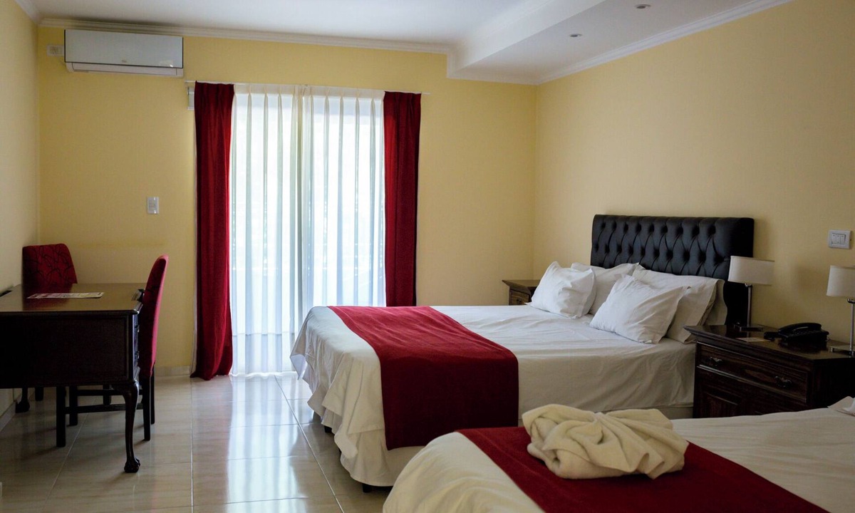 San Antonio de Areco Hotel | Hotel y Spa San Carlos
