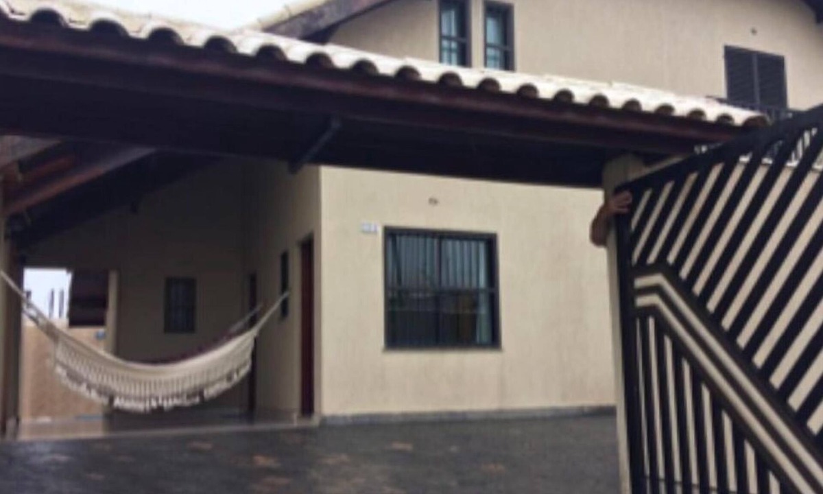 Parque Oasis House | House 150 meters from the beach, with security 24 hrs, pool and all infrastructure.