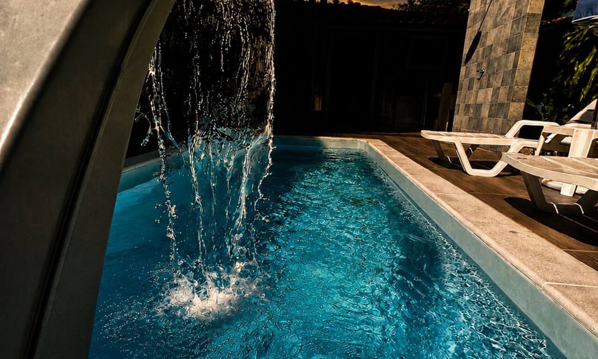 Camburi House | House in Camburi with Heated Pool, River and Atlantic Forest