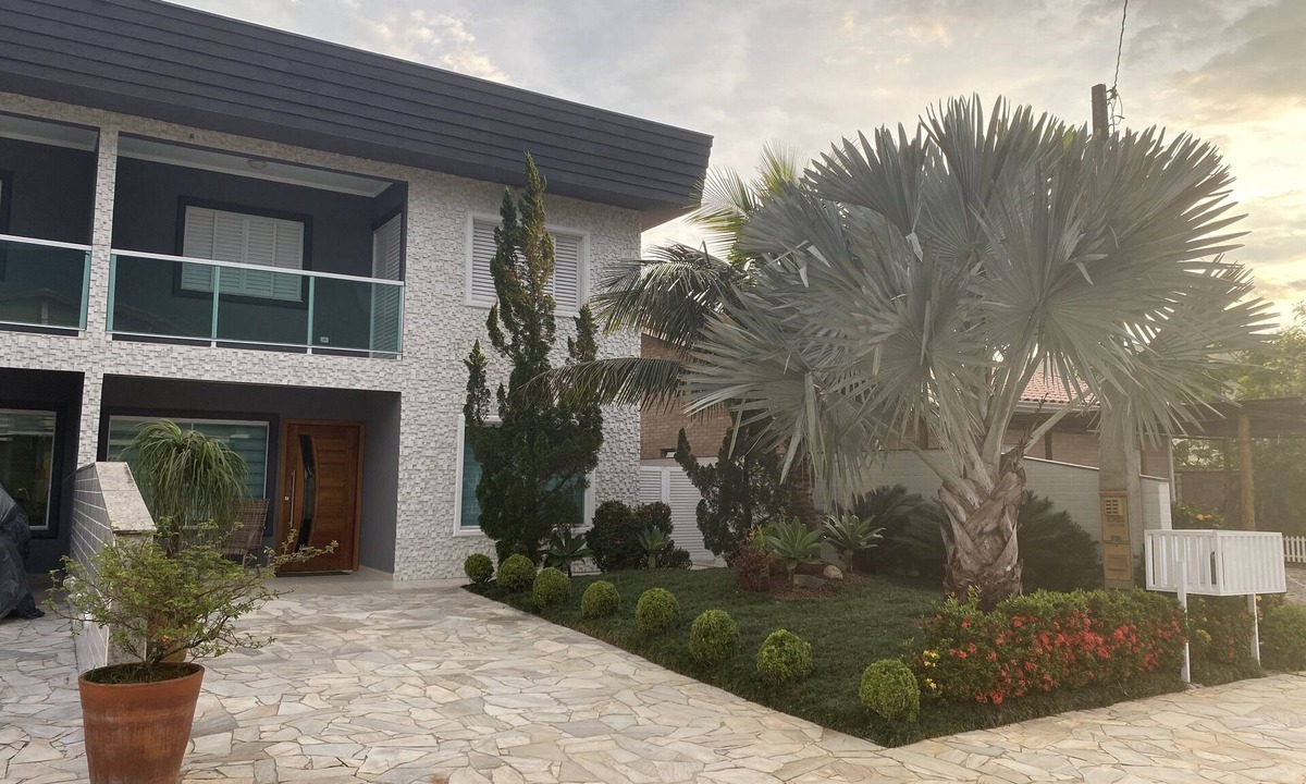 Morada da Praia House | House in condominium beachfront in Boraceia