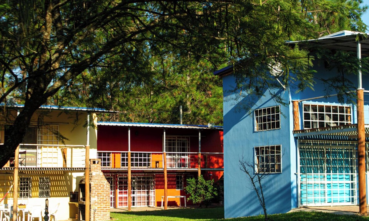 Colonia Ayui House | House on Salto Grande Lake (pets welcome)
