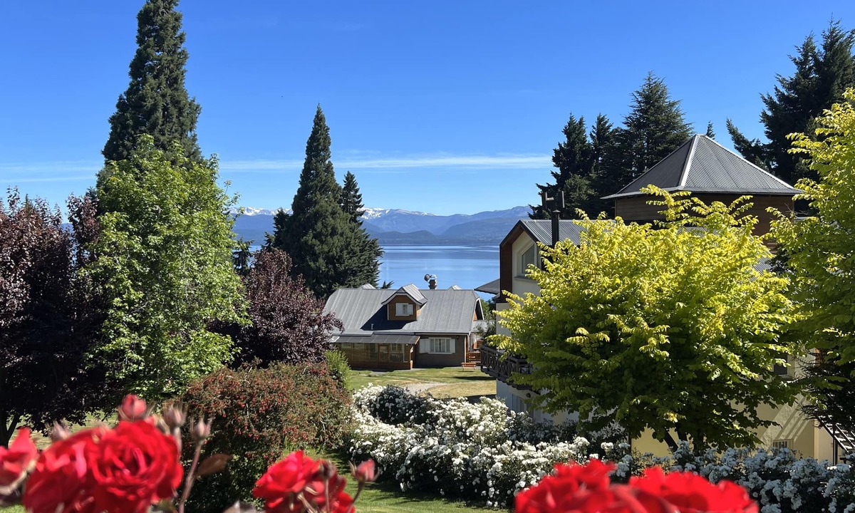 San Carlos de Bariloche Cabin | Huinid Cabañas Bustillo