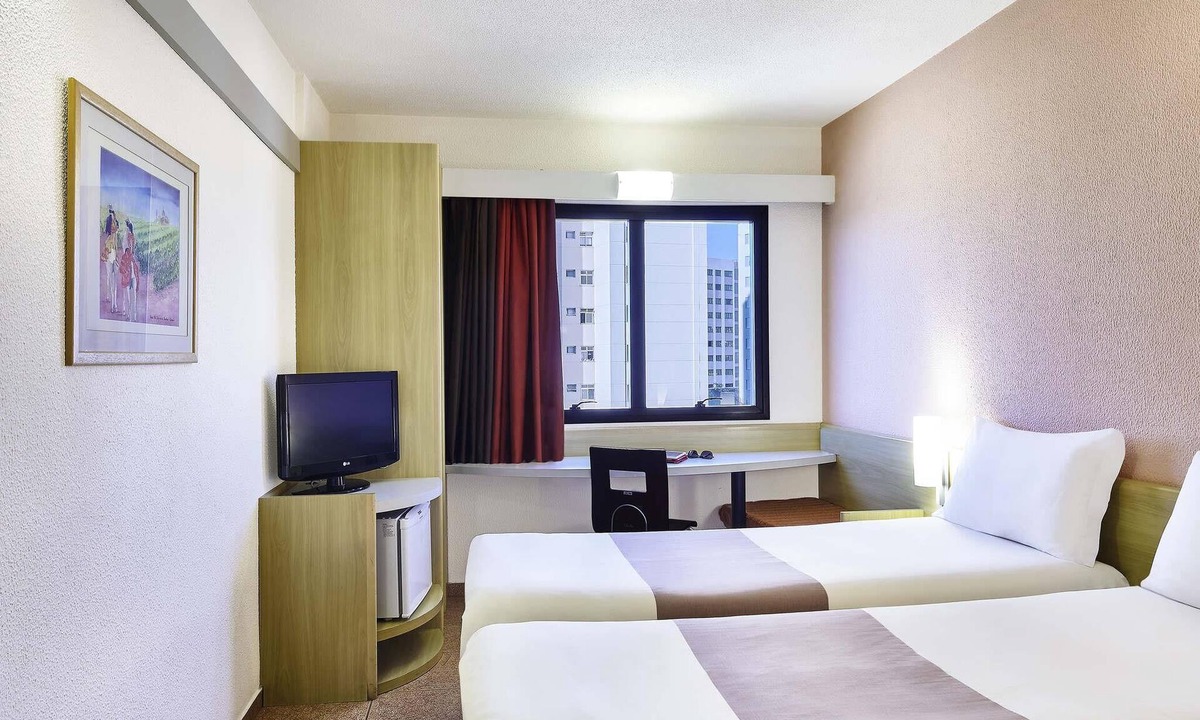 Taubate Hotel | ibis Taubate