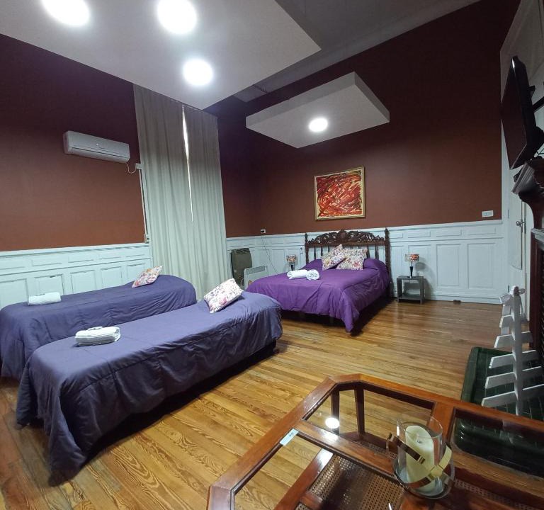 Buenos Aires Central Business District Bed & Breakfast | Kalahat