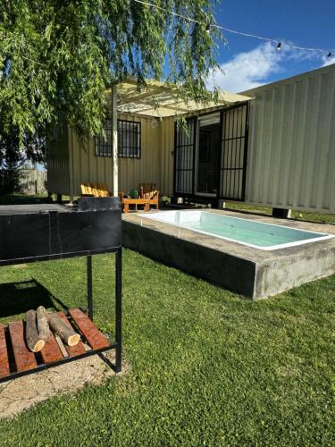 Tupungato Cabin | KooColand-Container con mini pileta