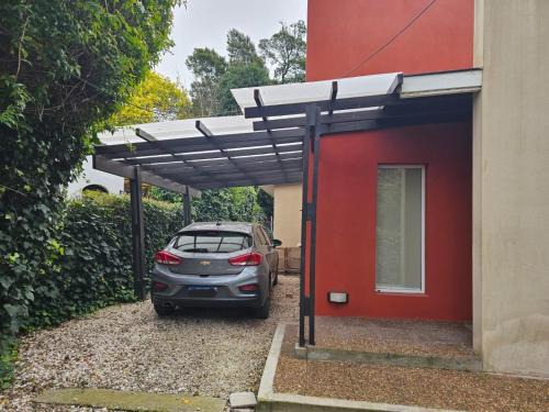 Bosque Peralta Ramos House | La casita del bosque