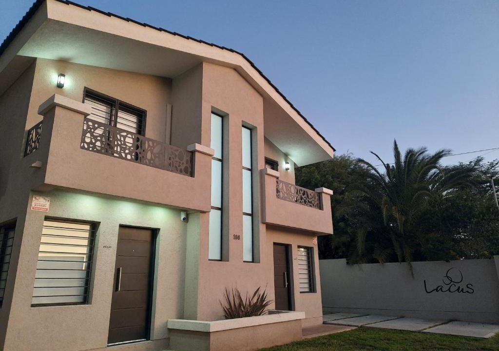 Almafuerte Apartment | Lacus. Casas de lago.