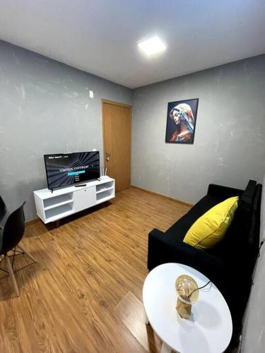 Londrina Apartment | Lagoa Da Prata - apt com ar condicionado