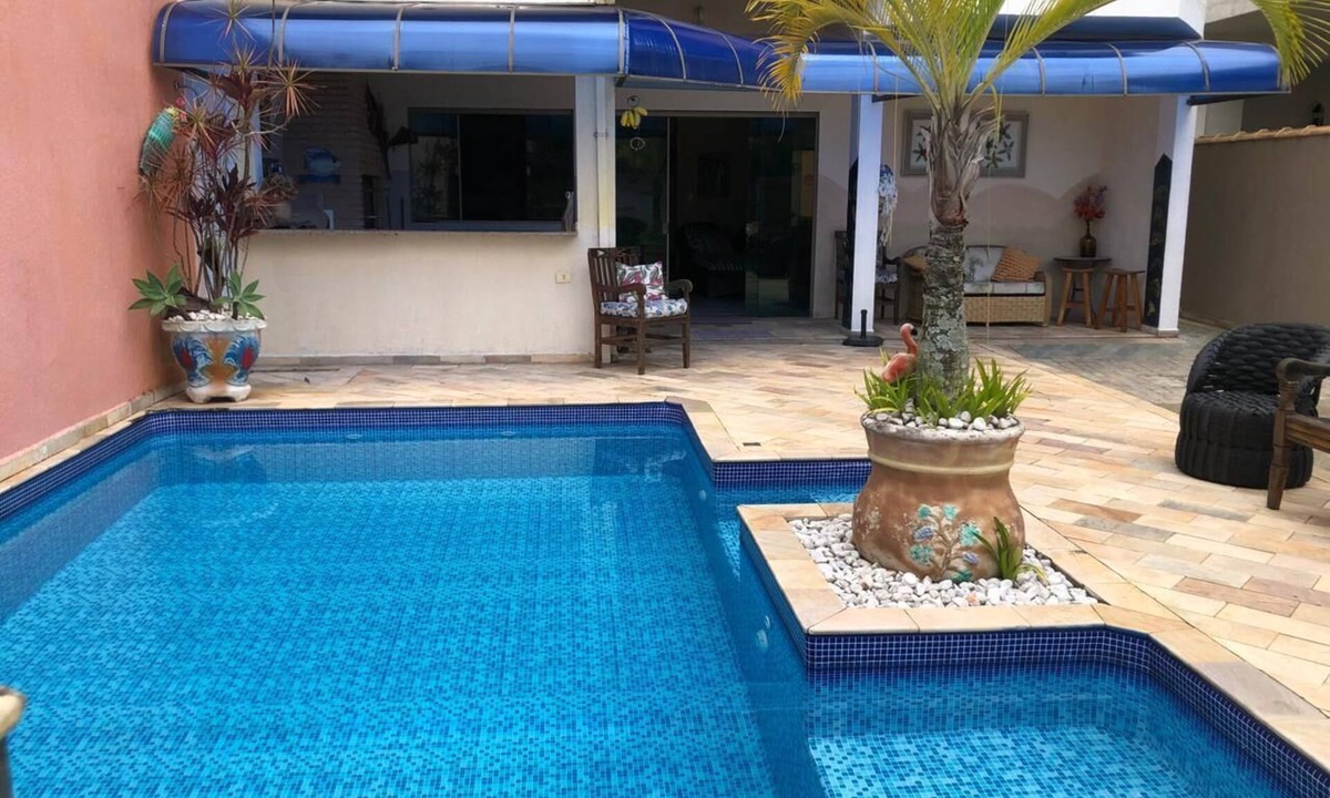 Jardim Casablanca House | Large house in Peruíbe - SP - 24 hrs security - Beach side.