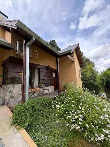 Sierra de los Padres House | Las Golondrinas