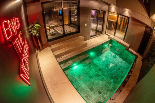 Almirante Tamandare Hotel | Le Piège Thematiquè