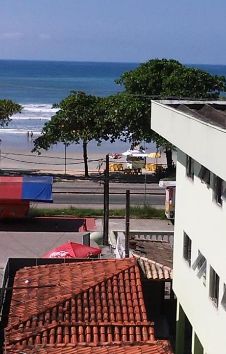 Praia Grande Apartment | Lia Bardas - apto 23-1 - 50m do mar, com AR Cond