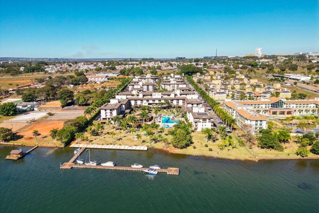 Smin Apartment | Life Resort Beira Lago sua praia em Brasilia
