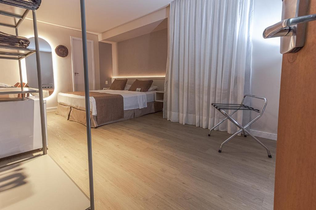 Tambau Hotel | Littoral Express
