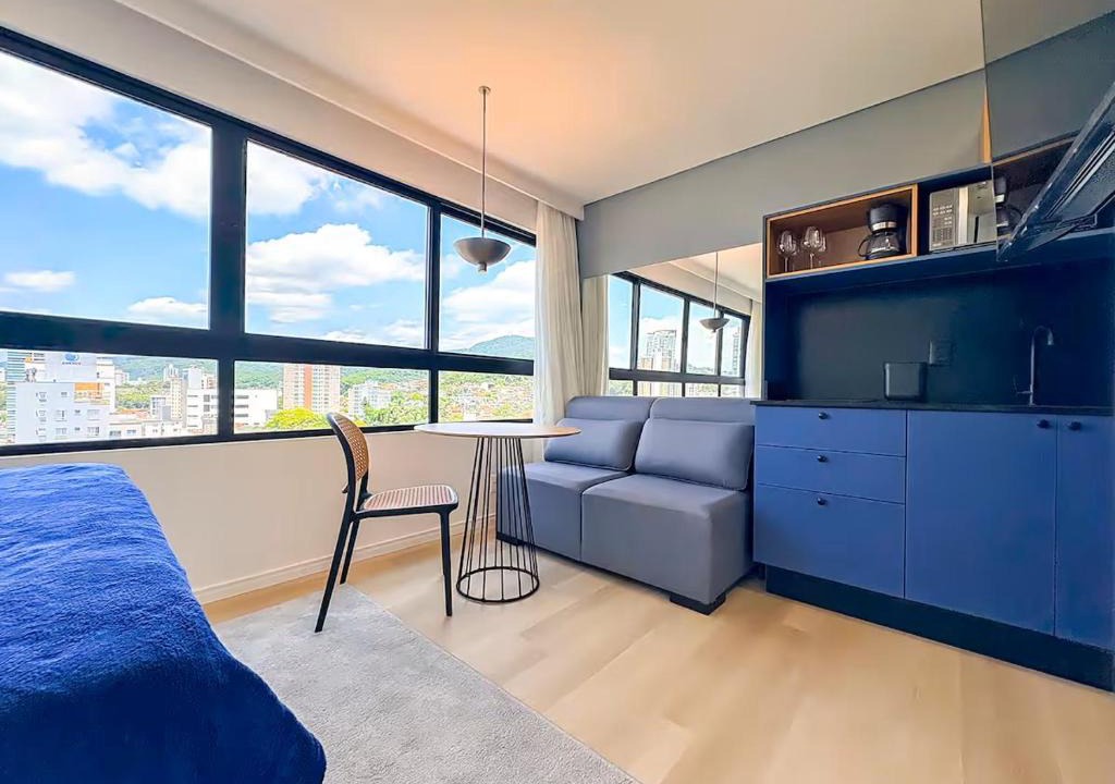 Velha Apartment | Loft novo moderno garagem, piscina, 2 pessoas