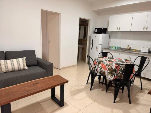 Mendoza City Center Apartment | Los Halcones