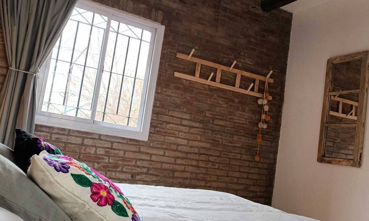 Godoy Cruz Apartment | Luminoso departamento con cochera en Godoy Cruz, Mendoz a. Para 1 a 3 personasn