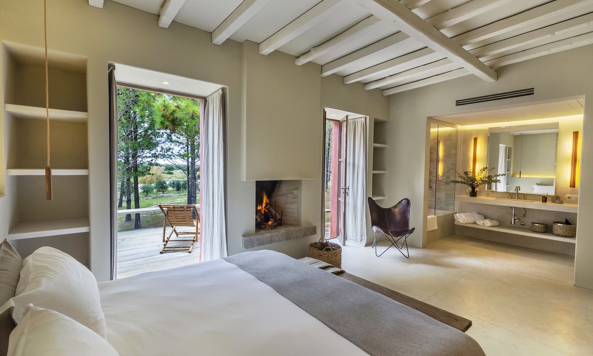 Jose Ignacio Cabin | LUZ Culinary Wine Lodge