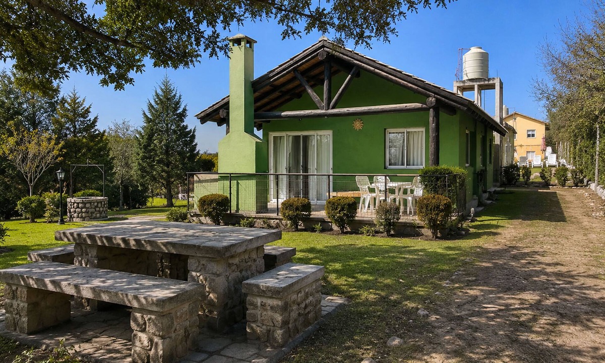 Vaqueros Condo | Mama Pacha Cabin – Rural Nature Retreat near Salta