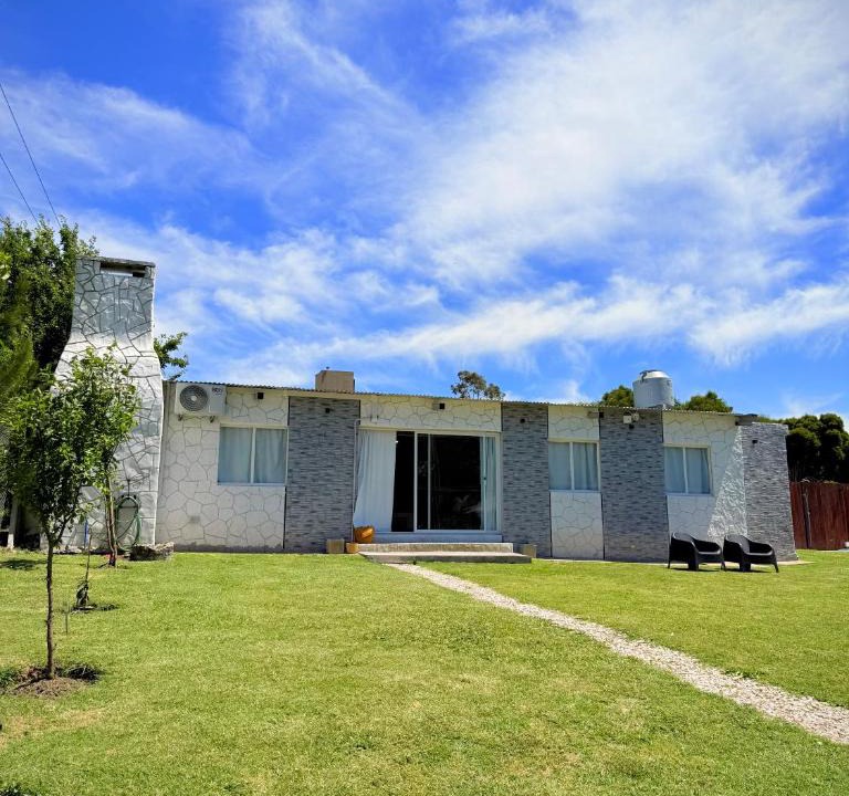 Sierra de los Padres House | Mi Isla