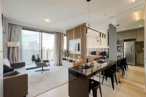 Vila Olimpia Apartment | ML2211 · ML2211. Alto Padrão (com piscina, sauna e garagem)