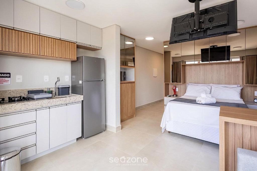 Centro Apartment | Modern Comfort in a condominium with pool MSU0701