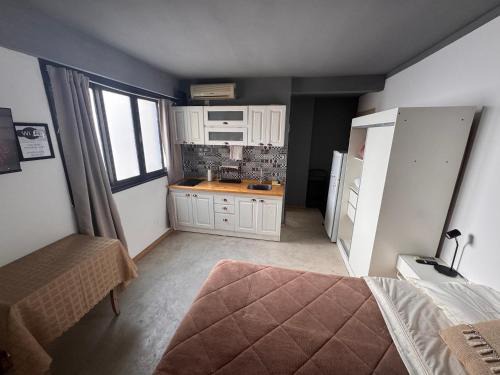 Comuna 9 Apartment | Monoambiente en Liniers, cercano estadio
