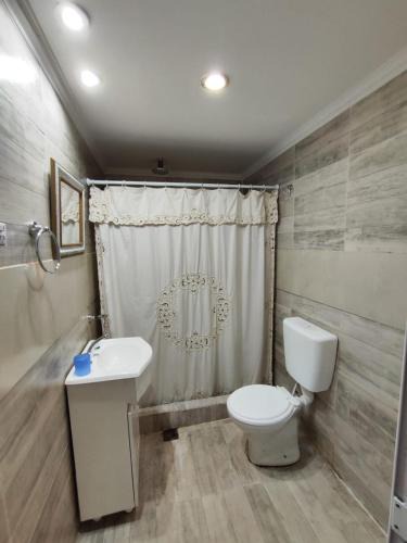 Yerba Buena Apartment | Monoambiente Pringles 1740 Planta Baja Parking Gratis